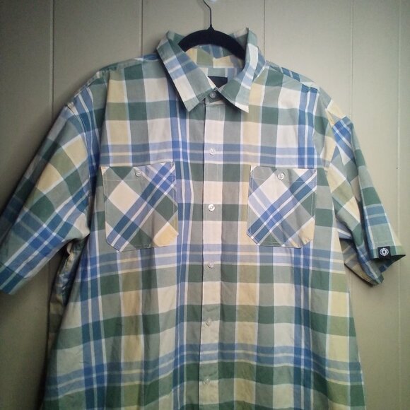 Akademiks Button Up Shirt 3XL Short Sleeve Plaid Green Blue - Picture 4 of 11